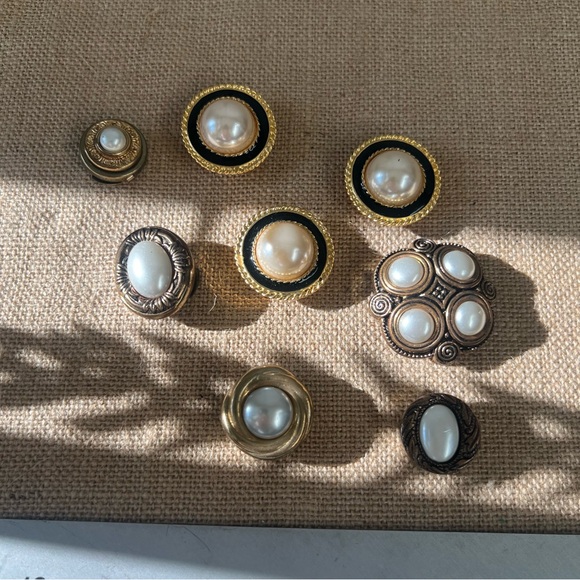 NONY New York set of 8 mismatched button covers vintage faux pearl statement - Picture 1 of 8